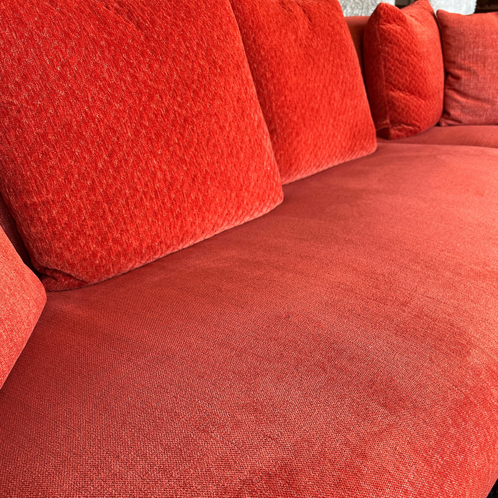 Escapade - Astoria - Hoebank - Stof Escana Chili - Afbeelding 2